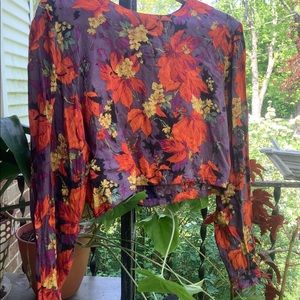 Floral crop top long sleeve